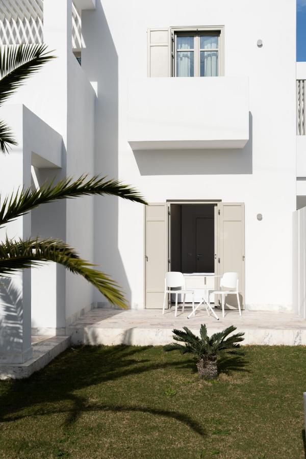 Tzanis Resort Skyros Exteriör bild