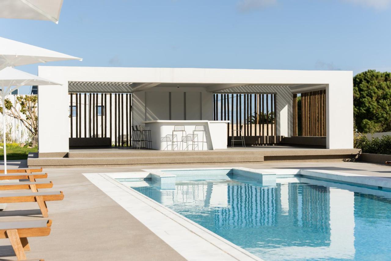 Tzanis Resort Skyros Exteriör bild